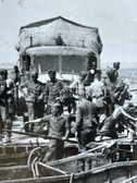 aa826 - Wehrmacht unit crossing the Bug river near Nikolajew on temporary ferry