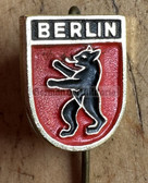oa110 - Berlin city crest pin