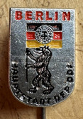 oa112 - Berlin city DDR pin