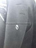 opc231 - studio portrait photo with Bund Deutscher Kolonialfreunde BDK Africa lapel pin - dated 1930