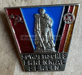 ab434 - Soviet monument in Treptower Park in Berlin badge - gold