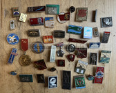 ab484 - large lot original Soviet pins, tinnies and badges