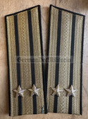 su023 - Soviet Navy Captain 2nd Grade shoulder boards
