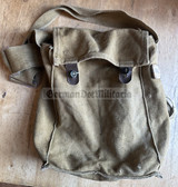su099 - c1970s Soviet Army military gas mask bag - full size older type