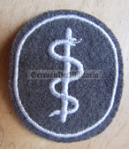 om592 - 14 - NVA Army Medic qualification specialist sleeve patch - for Fähnrich ranks only with white border - aa0