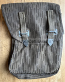 gw009 - c1960s East German Strichtarn Kalashnikov AK magazine pouch - curved with D-Ring on back
