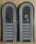 sblad020 - OFFIZIERSSCHUELER YEAR 6 (military medicine) - Officer Student - Rueckwaertige Dienste - Rear Services - pair of shoulder boards