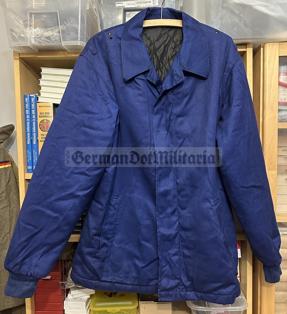 wo281 - ZV Zivilverteidigung Civil Defence dark blue winter jacket
