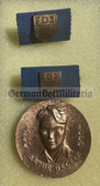 wo206  - Artur Becker medal in Bronze - in box