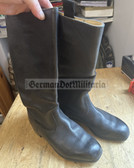 wo373 - original pair of NVA & Grenztruppen & Stasi issue career soldiers & officers field boots - Size NVA 26.5/EU 40/UK 6.5/US 7.5