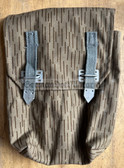 wo336 - NVA & Grenztruppen East German AK mag pouch in Strichtarn