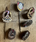 ac014 - lot of badges NAW 7-year plan