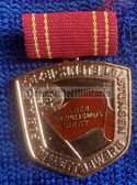 ac282 - Der Sozialismus Siegt - Socialism wins - enamel medal in box