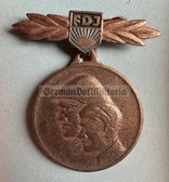 ac321 - FDJ Medal for commitments for the defence of the fatherland