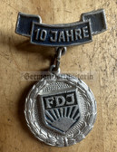 gw311 - FDJ badge - c1956 10 years anniversary of the organisation
