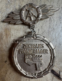 gw316 - Pionierorganisation Young Pioniers badge - Zentrales Pionierlager