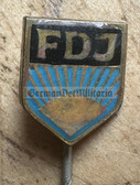 gw353 - 2 - FDJ Youth organisation - membership badge on stick pin