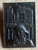 gw342 - Stadtkommandantur Berlin - Grenztruppen - civilian wear veteran badge