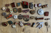 ac463 -  lot of East German medal, badges & pins - bargain corner