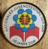 om387 - c1979 DDR anniversary FDJ youth festival in Berlin participant badge