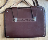 mp067 - NVA Artillery Officer Kommandeursbesteck leather carry case for topographical & other instruments for artillery calculations