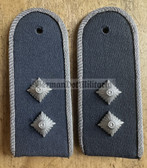 sbz009a - 1960s or early 1970s - KOMMISSAR - Zollverwaltung Zoll - Customs Service - pair of shoulder boards