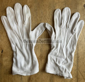 wo146 - 2 - original NVA, Grenztruppen & Stasi Wachregiment white parade gloves