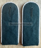 mp027 - Wehrmacht pair of shoulder boards - reenactment cope fake