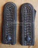 sbfd011 - 2 - FELDDIENST FAEHNRICH - all branches of the army and border guards - pair of shoulder boards