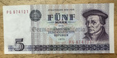 od216 - East German 5 Marks issued banknote from 1975 - legal tender - very good condition