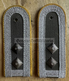 sblay007a - Gaberdine for females - OBERFELDWEBEL - Nachrichten - Signals - pair of shoulder boards
