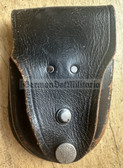 wo305 - West German Police leather belt pouch for handcuffs