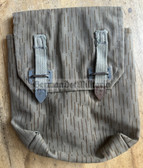 wo394 - NVA & Grenztruppen AK mag pouch Strichtarn - straight