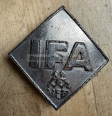 ad059 - original IFA signage car badge - early c1950s with first type VEB logo