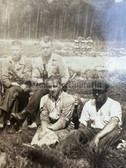 ad272 - German WW2 era construction workers during break