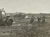 ad344 - scarce photo - c1941 Hungarian Army in Russia pulling vehicles through the mud - Carpathian Group