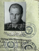 gw278 - NVA WDA Wehrdienstausweis document with dog tag & uniform photo - c1975 Hettstedt - Unteroffizier - BePo riot police