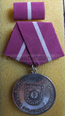 om902 - 4 - ZV ZIVILVERTEIDIGUNG - long service medal in silver for 10 years - East German Civil Defenc