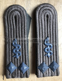 sbfdm022 - FELDDIENST LEUTNANT medical - all branches of the army and border guards - pair of shoulder boards