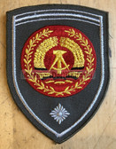 pa005 - NVA Army FAEHNRICH RANK SLEEVE PATCH - warrant officer - from 1974 to 1979 - 1 star = more than 10 years service