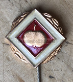 oa023 - DDR hobby fruit growers association honour needle in bronze