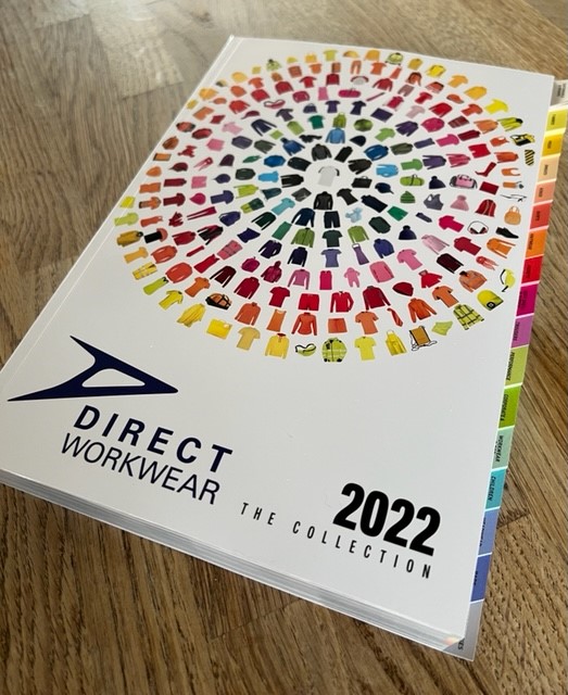 brochure-2022.jpg