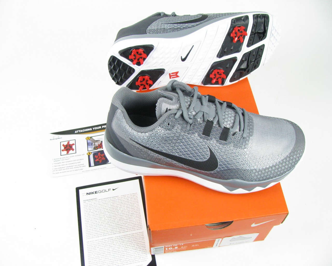 NEW Nike TW '15 Tiger Woods Golf Shoes Metallic Silver/Black/Grey Mens