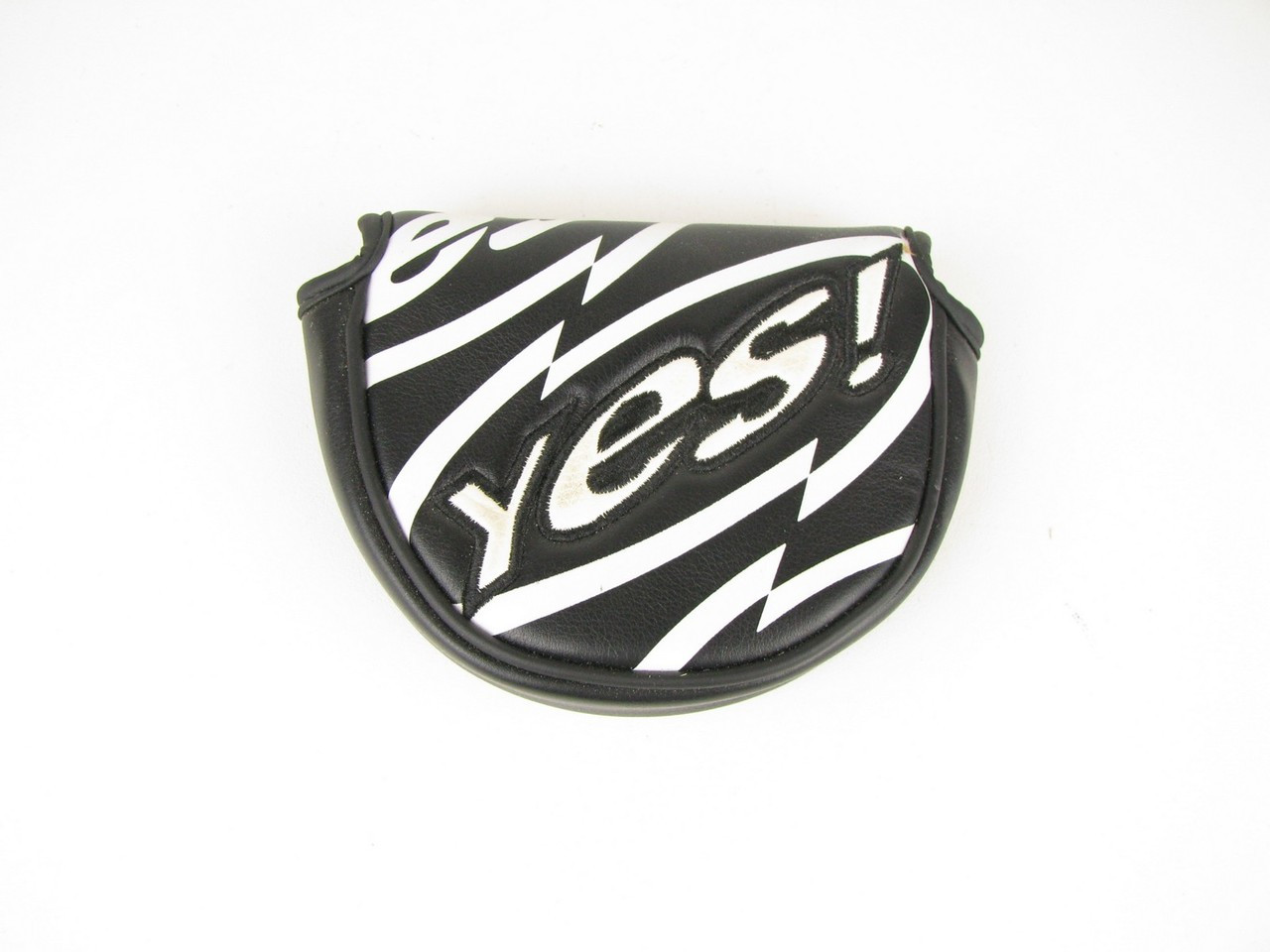 Yes! Mallet Putter Headcover BLACK/WHITE Clubs n Covers Golf