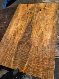 curly mango bookmatch top 4 4.30.26