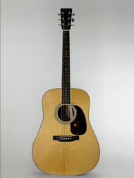 Martin D-35 w/case