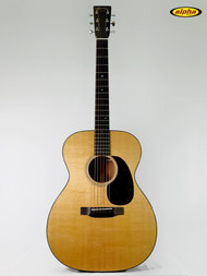 Martin 000-18 Natural Standard Series