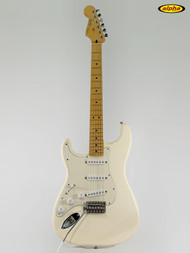 Used Fender Standard Stratocaster Left-Handed, Arctic White, w/case