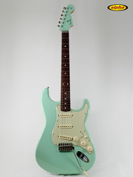 Used Fender Special Edition '60s Stratocaster® Lacquer, Surf Green, w/bag