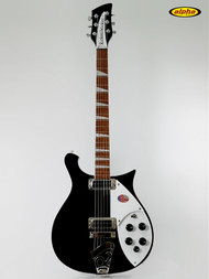 Rickenbacker 620 Jetglo w/case